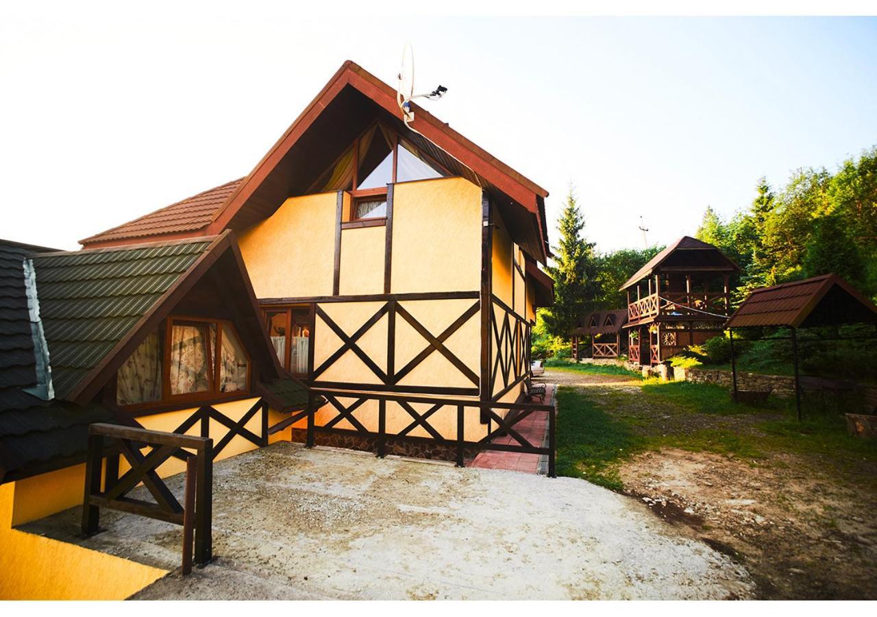 12 Місяців-Травень Hotel Slavske Exterior photo