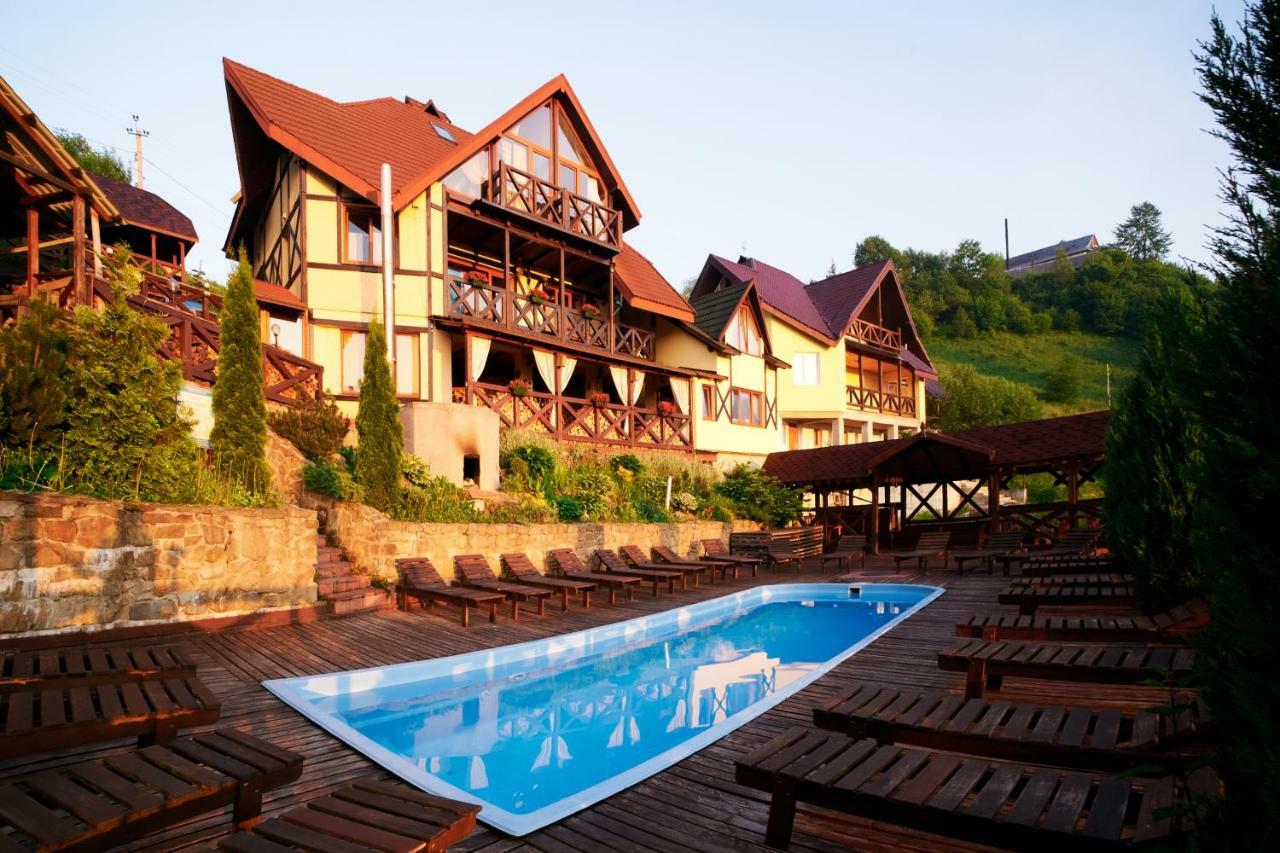 12 Місяців-Травень Hotel Slavske Exterior photo