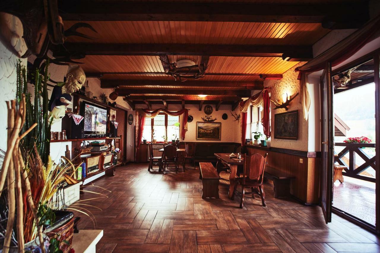 12 Місяців-Травень Hotel Slavske Exterior photo
