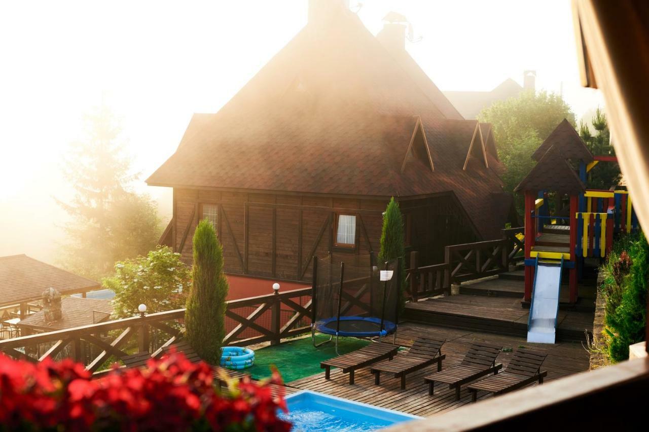 12 Місяців-Травень Hotel Slavske Exterior photo