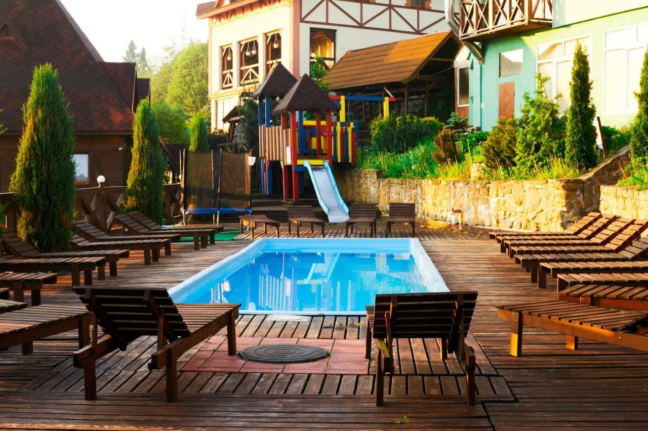 12 Місяців-Травень Hotel Slavske Exterior photo