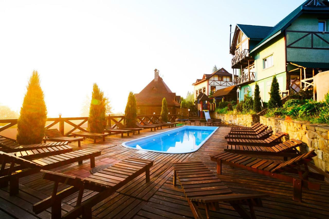 12 Місяців-Травень Hotel Slavske Exterior photo