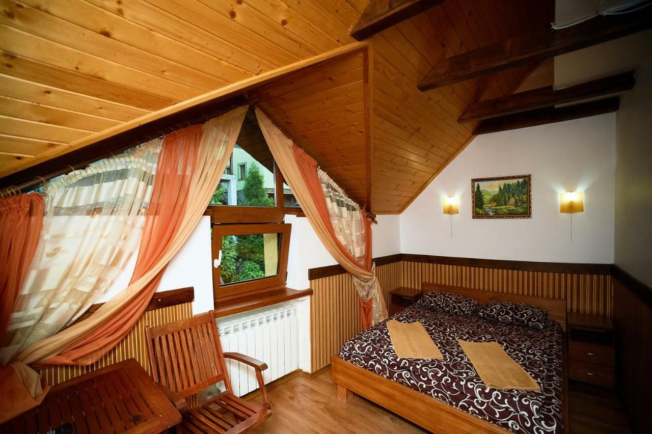 12 Місяців-Травень Hotel Slavske Exterior photo
